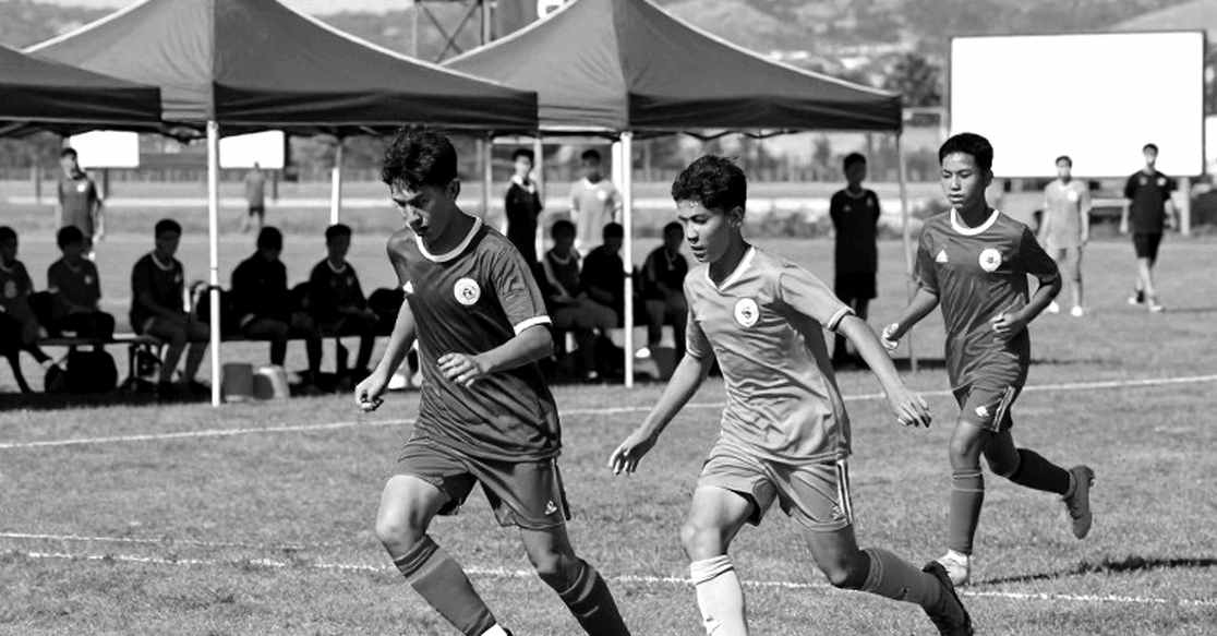 V-League sau vòng 3: CLB Hà Nội đứng áp chót, và bảng xếp hạng đang giăng một cái bẫy việt vị