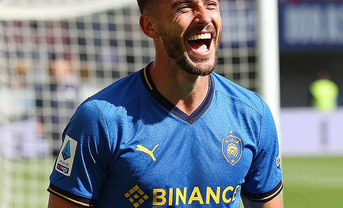 Mexx Meerdink and the AZ Alkmaar puzzle: two goals for the Netherlands cannot buy a starting place Mexx Meerdink and the AZ Alkmaar puzzle: two goals for the Netherlands cannot buy a starting place