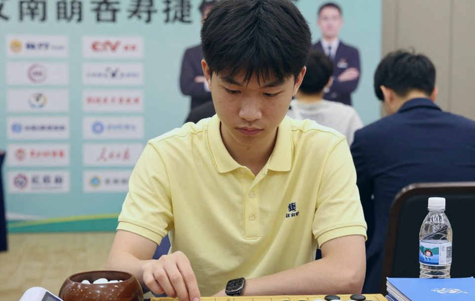 LCK 2026: Hai cú lội ngược dòng liên tiếp trong 24 giờ, T1 sụp đổ sau lead 2-0 và dấu hiệu cạnh tranh gay gắt LCK 2026: Hai cú lội ngược dòng liên tiếp trong 24 giờ, T1 sụp đổ sau lead 2-0 và dấu hiệu cạnh tranh gay gắt