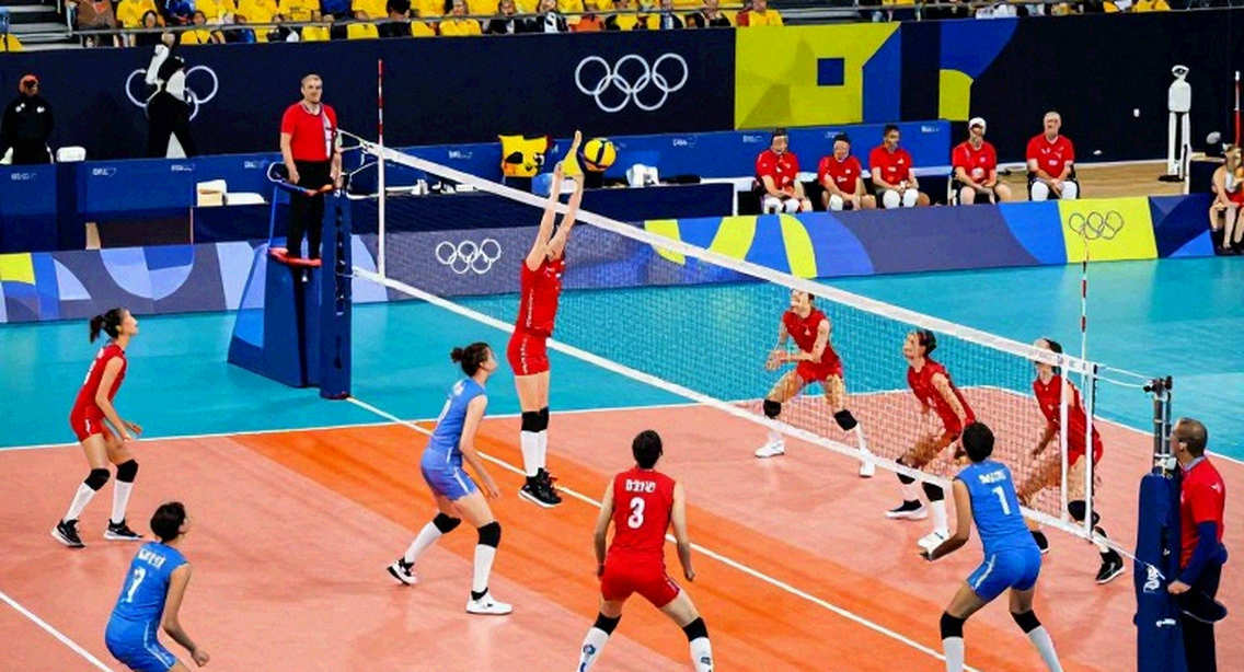 Volleyball Scoring: The Truth Behind Sets and the Deuce Trap Volleyball Scoring: The Truth Behind Sets and the Deuce Trap
