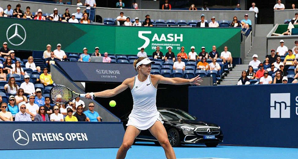 Wuhan Open: Iga Swiatek hạ Magdalena Frech 6-2 6-1 và tín hiệu nằm ở tám break point