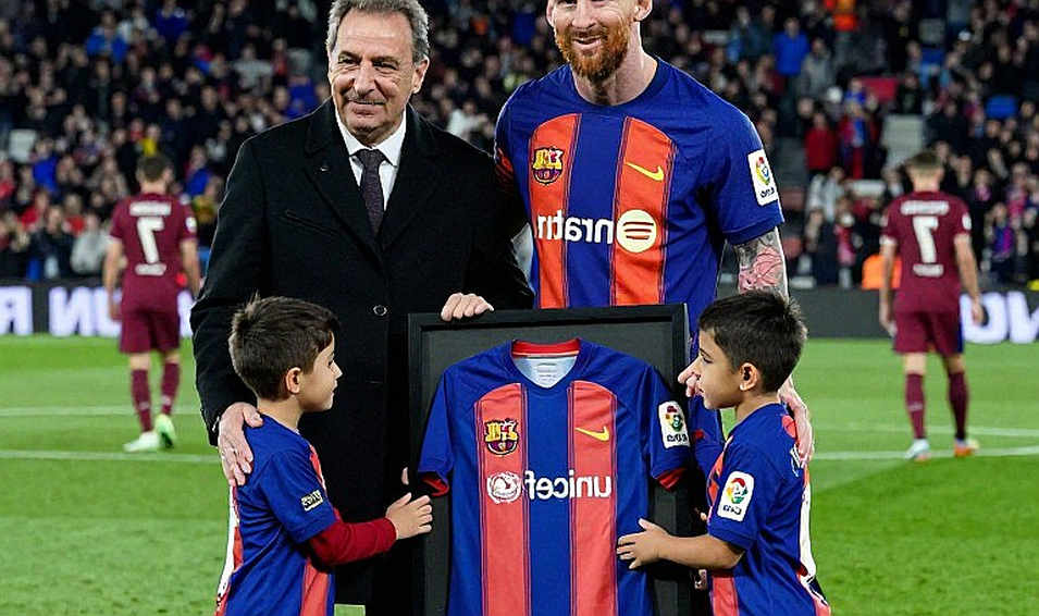 Lê Giang Patrik: thủ môn 34 tuổi, một kênh Hàn Quốc và kỳ ASEAN Cup mang tên FIFA Lê Giang Patrik: thủ môn 34 tuổi, một kênh Hàn Quốc và kỳ ASEAN Cup mang tên FIFA