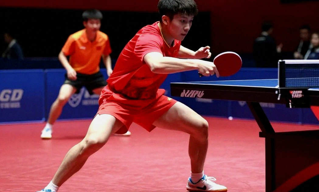 Keighley và cuộc cách mạng thầm lặng của bóng bàn Anh: Tám chiếc bàn, một lớp học, và bài toán mang tên con người