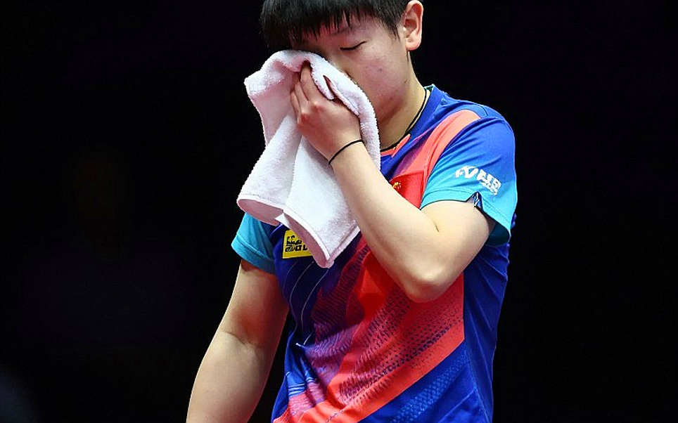 Dinh Bac's Non-Contact Injury: The Fixture Calendar Is Taxing Vietnamese Knees