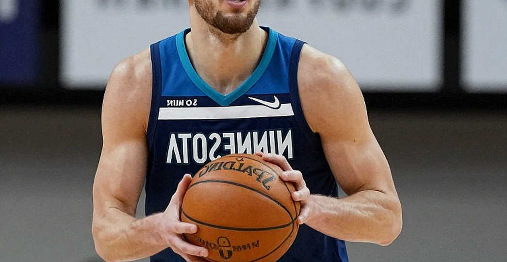Obradovic thay cả năm người giữa trận: lời giải nằm ở đôi chân
