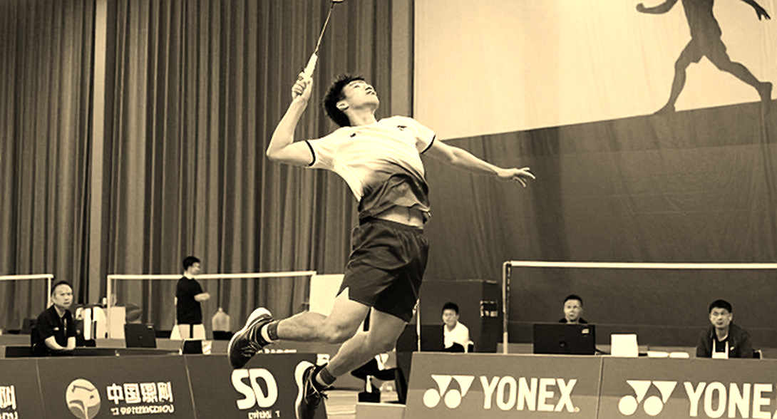 Ashmita Chaliha và câu hỏi về tiêu chuẩn kép của BWF: Khi sân cầu lông Indonesia mù mịt khói