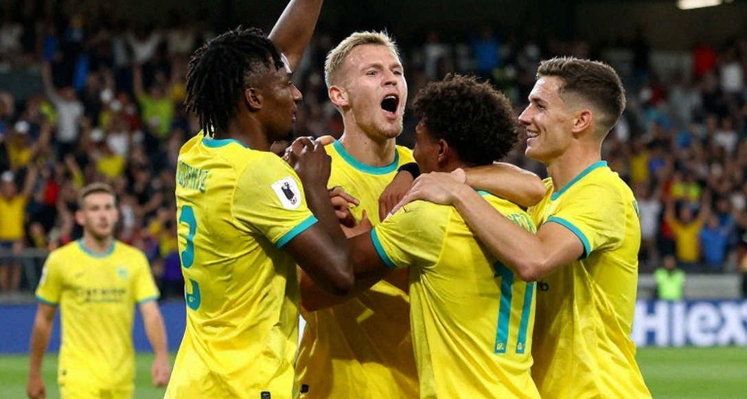 Lewandowski reaches 92 international goals and the void behind him