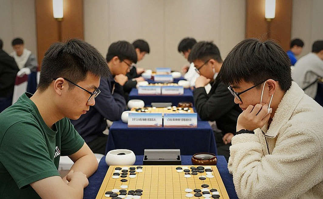 Gambit Voi Và Kỳ Nghệ Thuật Của Sự Bất Ngờ: Khi Một Nước Đi Thứ Hai Đáng Giá 60 Phút Gambit Voi Và Kỳ Nghệ Thuật Của Sự Bất Ngờ: Khi Một Nước Đi Thứ Hai Đáng Giá 60 Phút