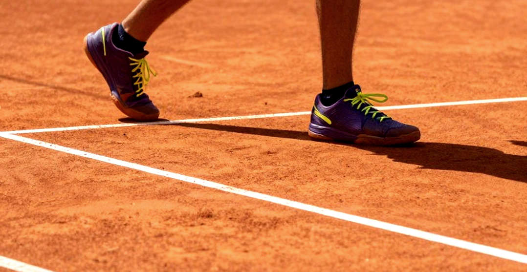 Novak Djokovic và căn bệnh chưa có tên: Bên trong cuộc vật lộn sức khỏe ở mùa giải đứt gãy