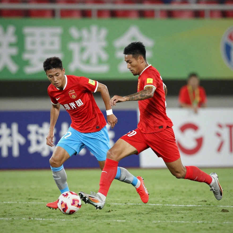 Tambakti's Calf Injury and the Real Test of Saudi Arabia's Defence Against Iraq Tambakti's Calf Injury and the Real Test of Saudi Arabia's Defence Against Iraq