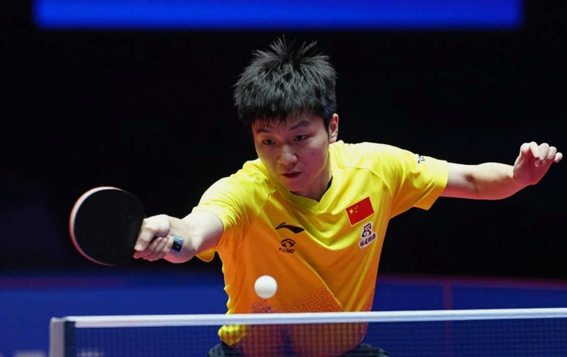 The Trembling Hand and the Ball With No Crowd